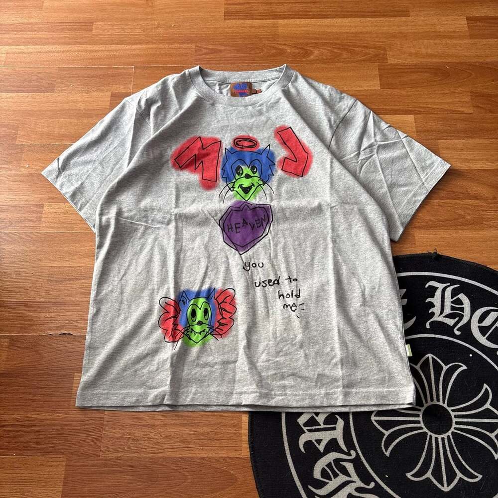 Heaven by Marc Jacobs T-Shirt Size L Gray